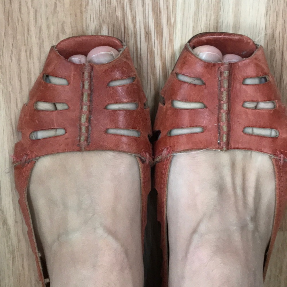 Frye flats